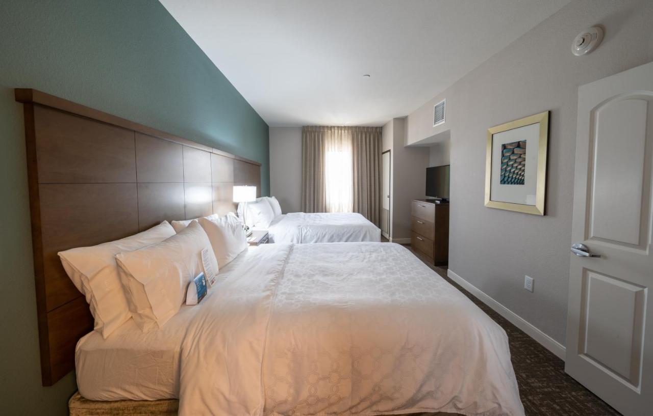 Staybridge Suites Houston East - Baytown By Ihg Quarto foto